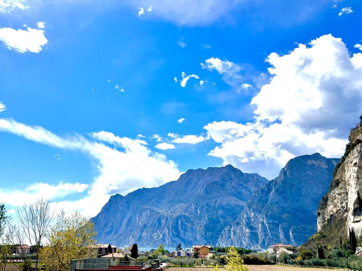 Apartment Gardabebo Torbole Sul Garda Dış mekan fotoğraf